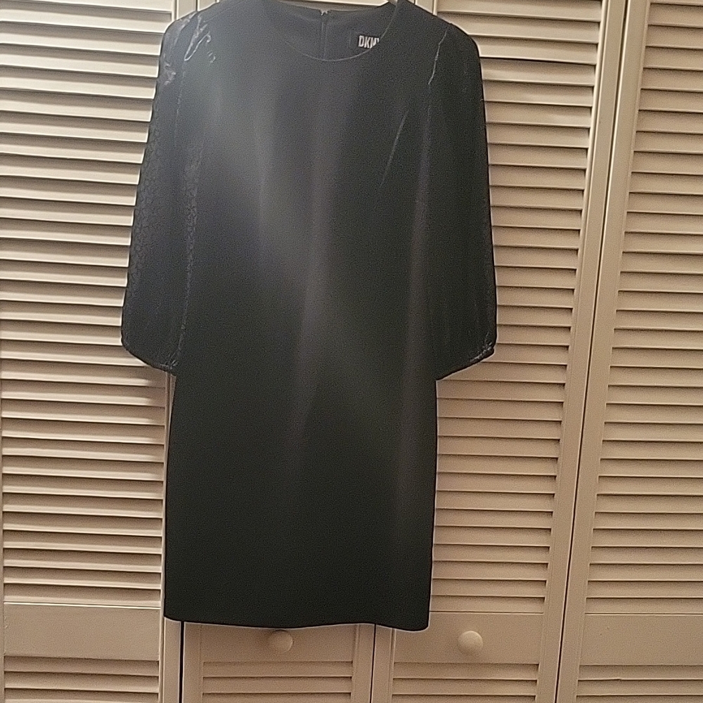 Dkny Black Knee-Length 3/4 Sleeve Sheath Dress